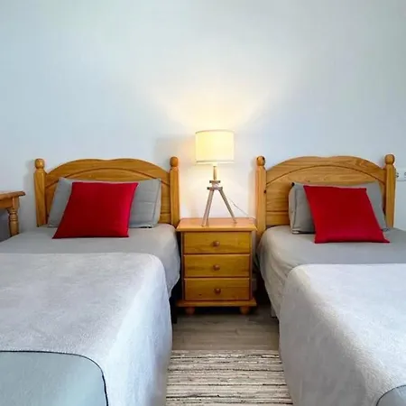 Holibai, Curuxa, Tranquilidad En El Casco Historico De
